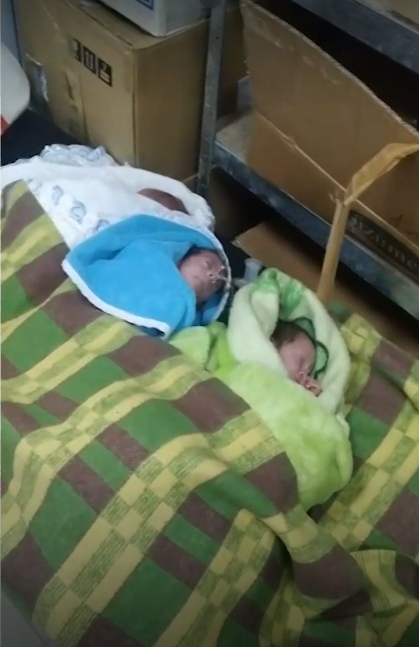 Σκηνή από βίντεο με νεογέννητα του νοσοκομείου Dnipro, που έχουν μεταφερθεί σε καταφύγιο (Φωτογραφία: DR DENIS SURKOV - New York Times)