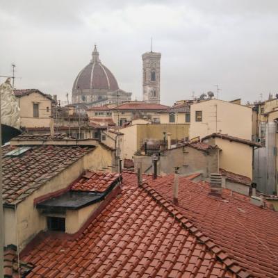 Καθεδρικός Φλωρεντίας (Duomo of Florence) από το παράθυρο. Φωτογραφία Νίκος Πράσσος