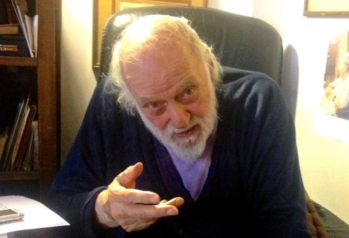 O ποιητής Νάνος Βαλαωρίτης