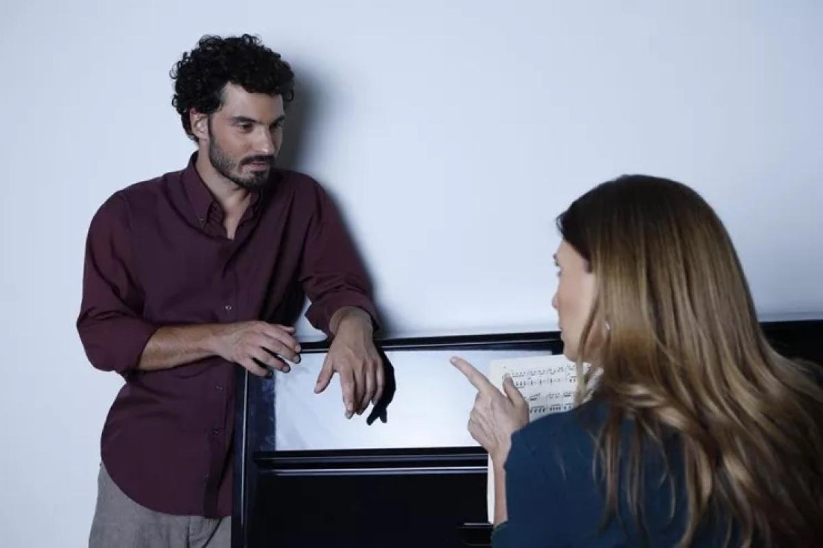 Χελιδόνι, Θέατρο Μουσούρη