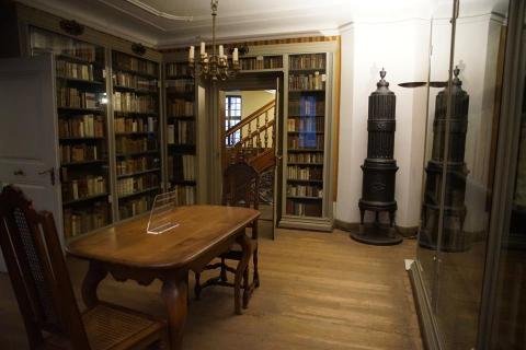 Goethe House, Frankfurt, Nikos Prassos