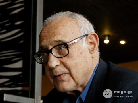 Ο καθητητής αρχιτεκτονικής Ηλίας Ζέγγελης