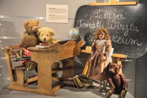 Dollhouse Museum Warsaw Nikos Prassos 30